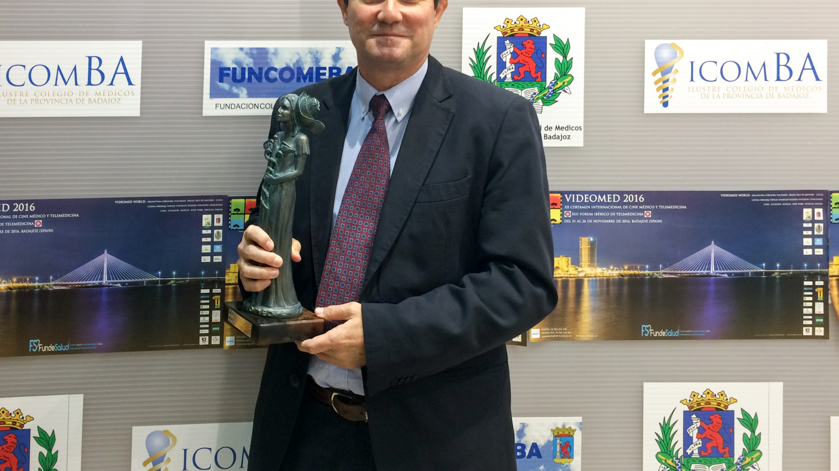 El galardonado, Juan A. Juanes, ya obtuvo este reconocimiento en la pasada edición de 2014 por una pieza sobre la enfermedad de Gaucher