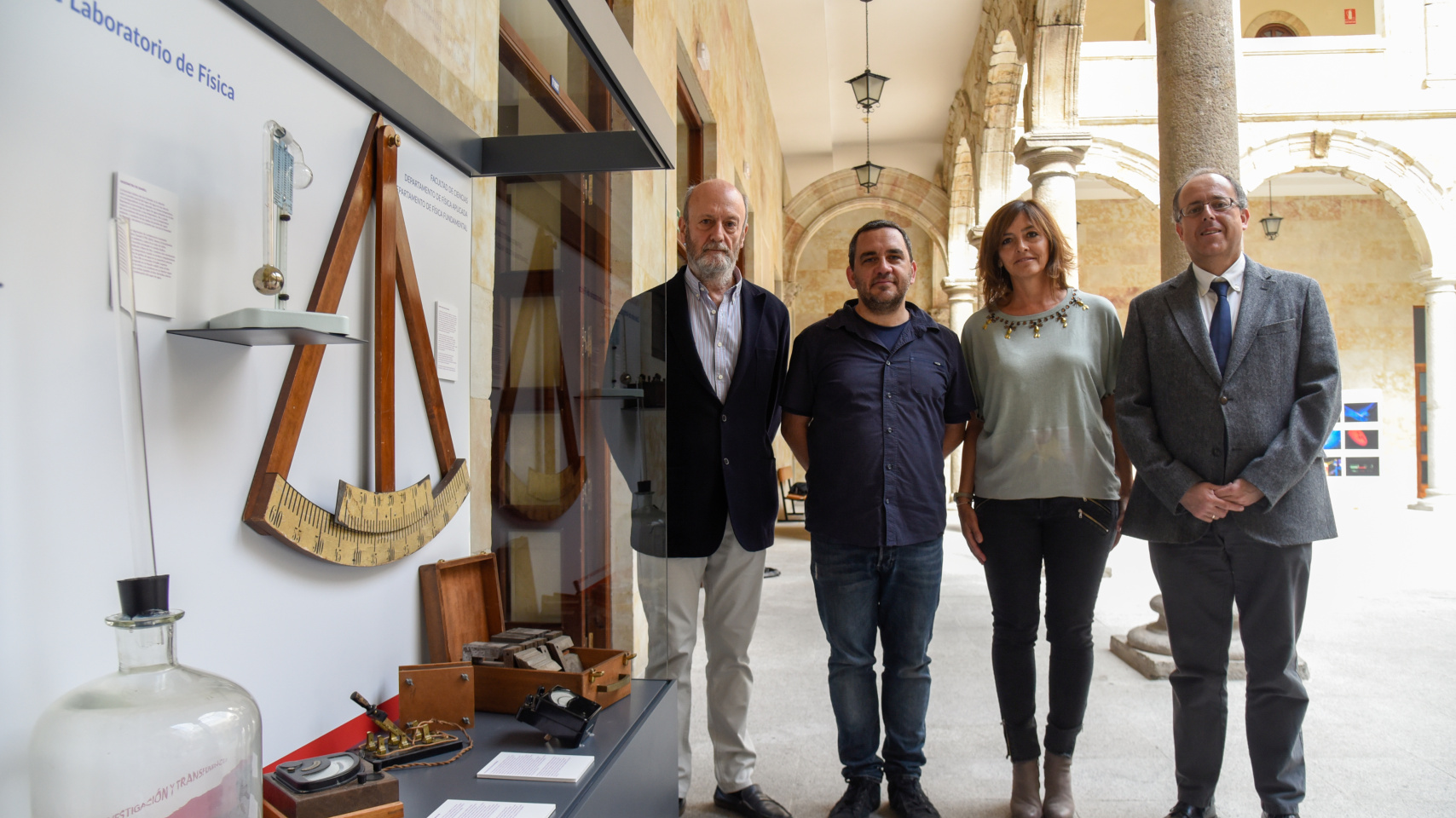 José Ignacio Íñiguez de la Torre Bayo, Miguel Battaner, María Jesús Martín Martínez y José Miguel Mateos Roco en la presentación de la exposición