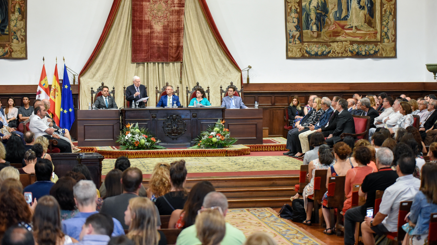Acto de inauguración de los cursos de verano de la Universidad de Salamanca.