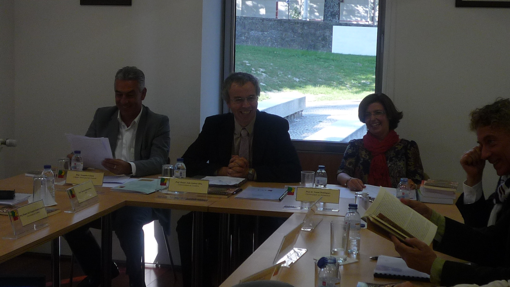 Un momento de la reunión del jurado