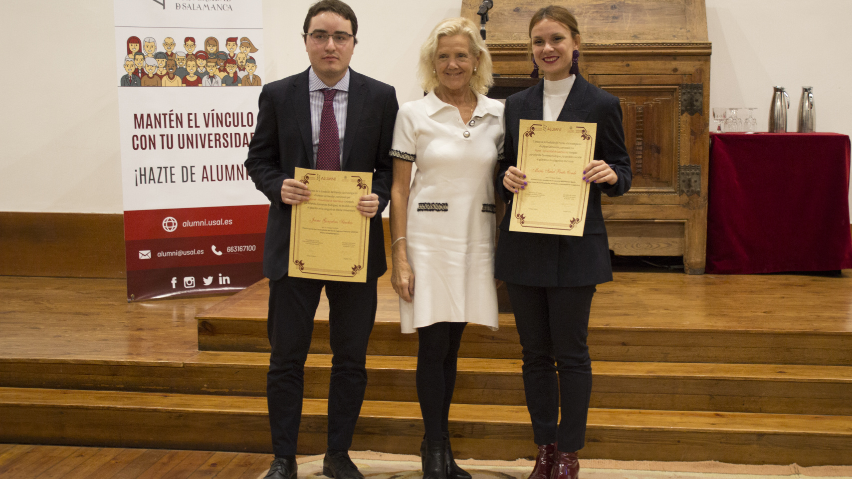 Alumni-Universidad de Salamanca entrega los premios ‘Profesor Garmendia’, ‘José Manuel Gómez Pérez’ y ‘López Martí’