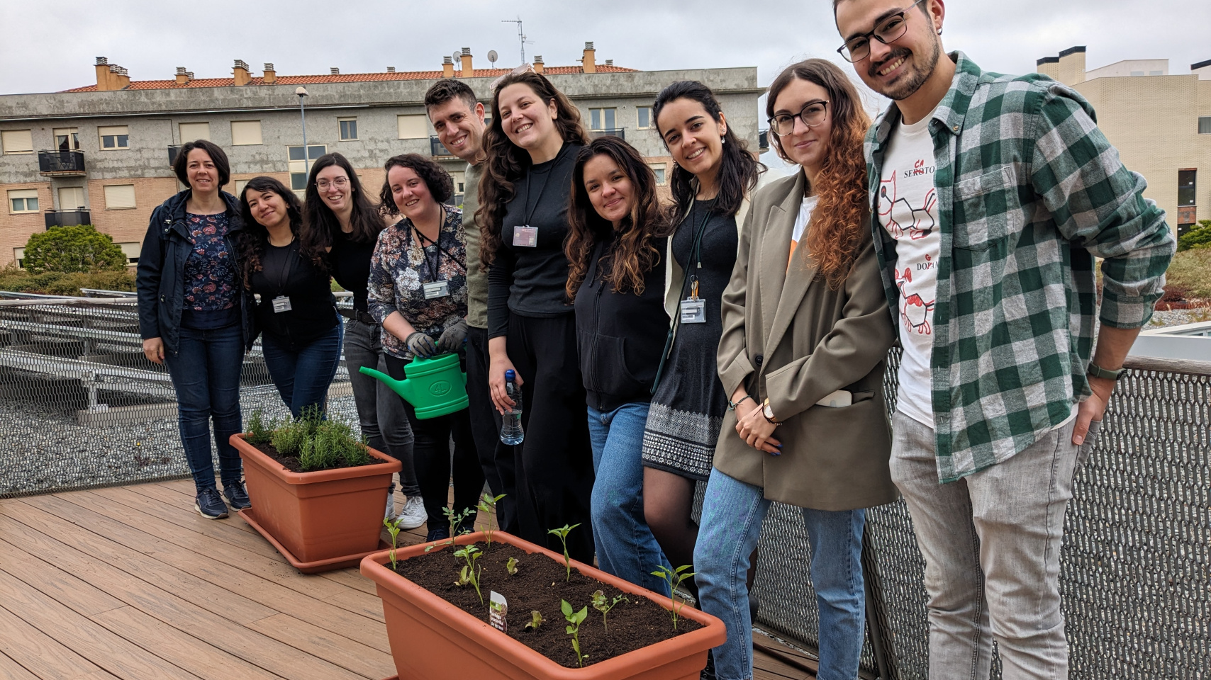 El INCYL y la Oficina Verde de la USAL conmemoran el Día Internacional de la Fascinación por las Plantas con la plantación de un huerto urbano