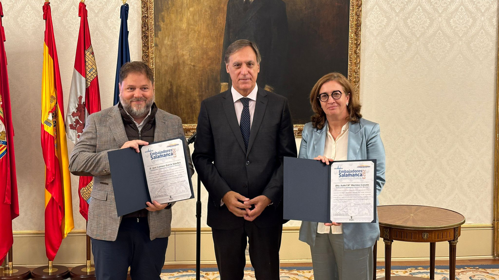 El Ayuntamiento reconoce al técnico del SAS José Lorenzo García Sánchez como Embajador de Salamanca Convention Bureau