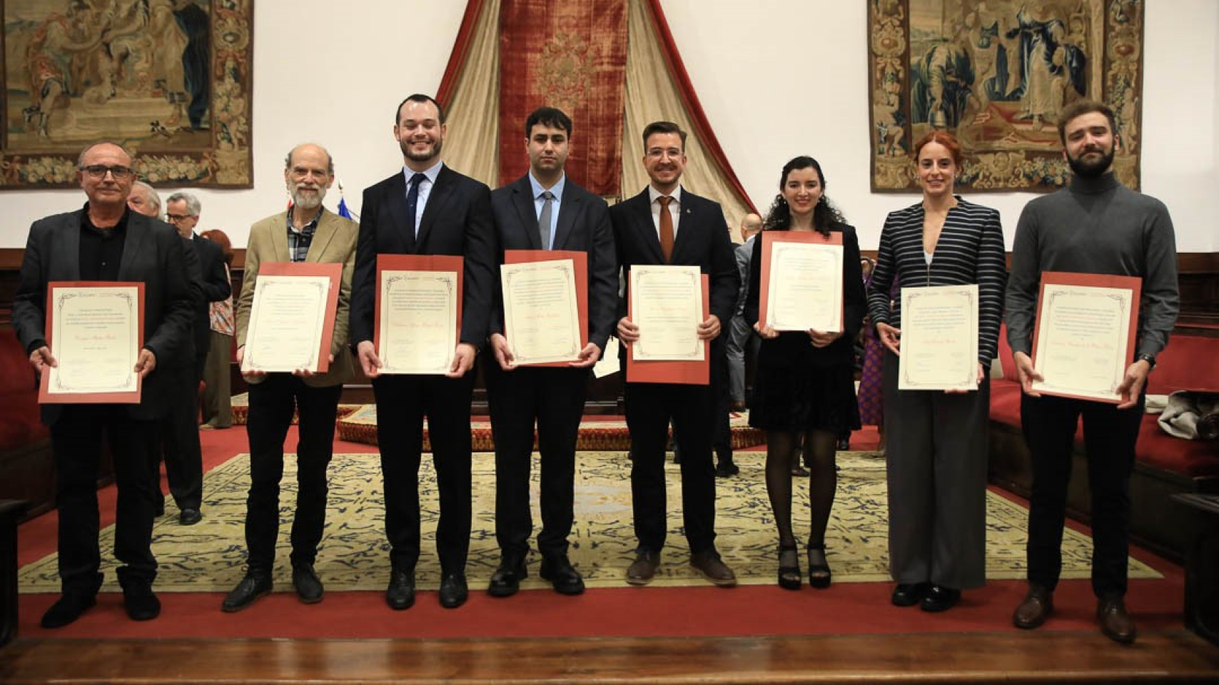 Candidatos galardonados en los Premios Alumni-USAL 2024.