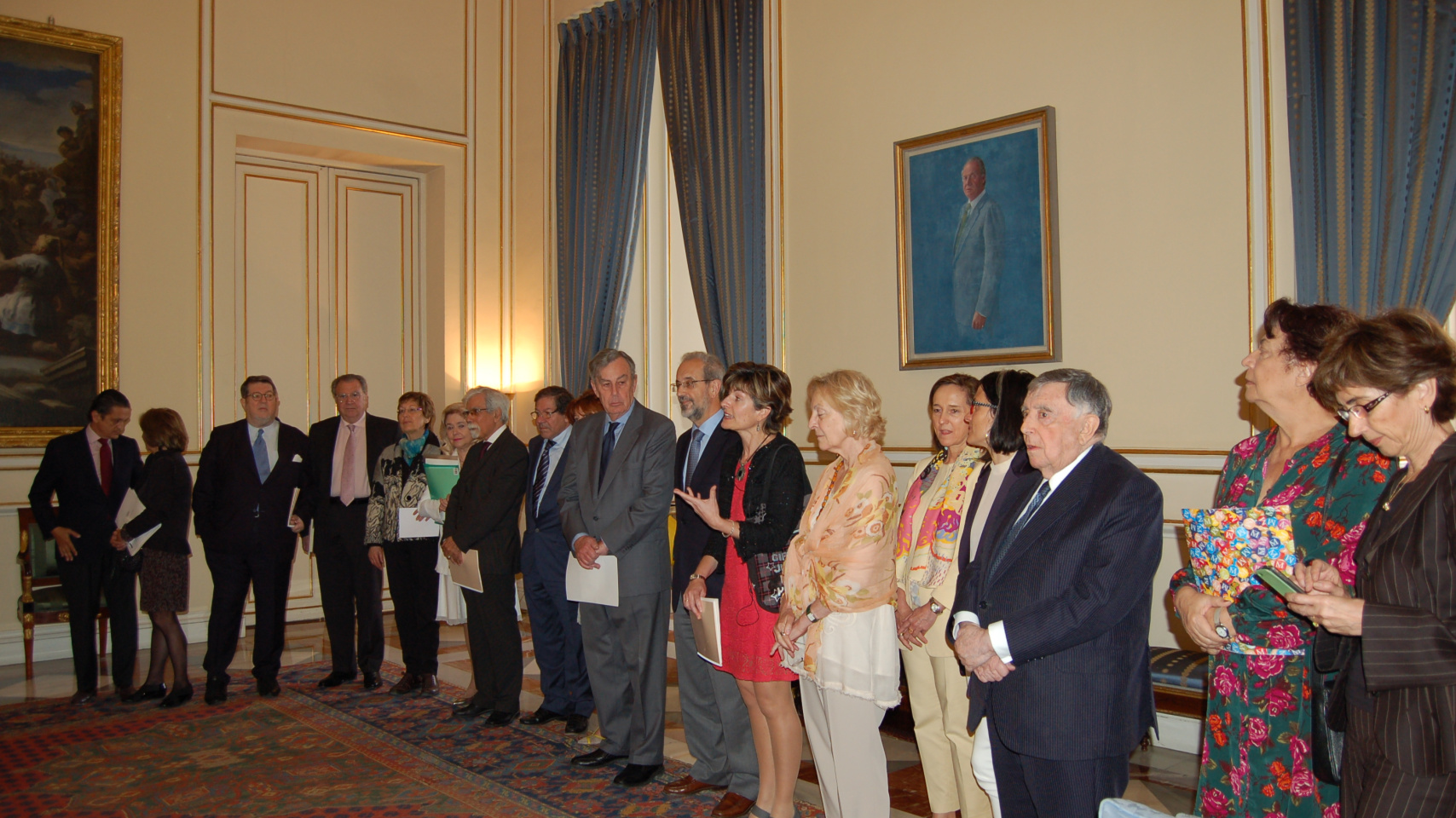 El jurado atiende a los medios de comunicación en el encuentro que tuvo lugar en el Palacio Real.