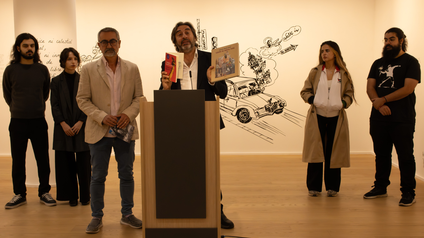 Rueda de prensa de la exposición “Caperucita en Manhattan y otros cuentos de Carmen Martín Gaite”