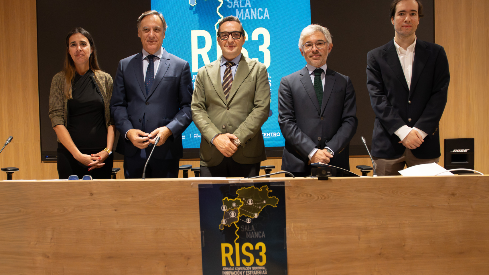 La Universidad de Salamanca se ofrece para trabajar con la Junta de Castilla y León en la implementación de políticas públicas de innovación transfronterizas
