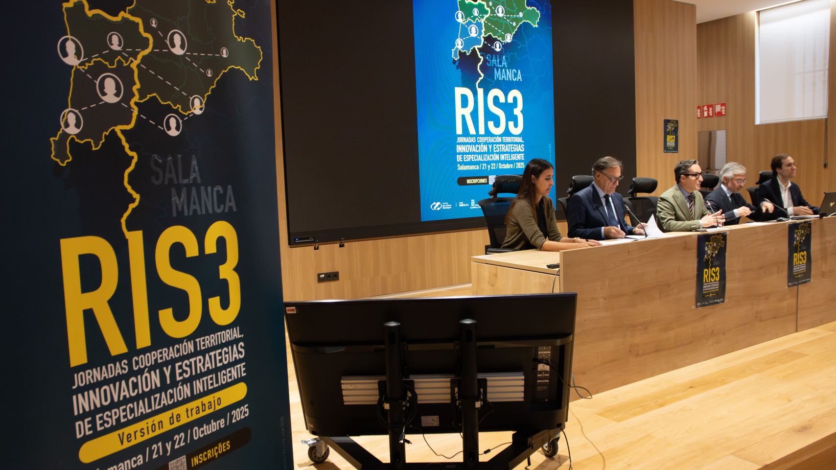 La Universidad de Salamanca se ofrece para trabajar con la Junta de Castilla y León en la implementación de políticas públicas de innovación transfronterizas