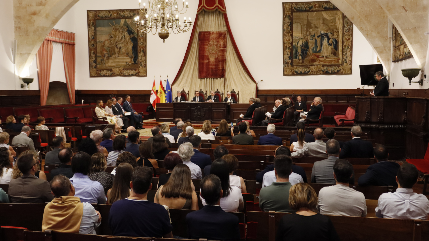 El catedrático de la USAL Juan Francisco Blanco Blanco, nuevo académico de número de la Real Academia de Medicina de Salamanca