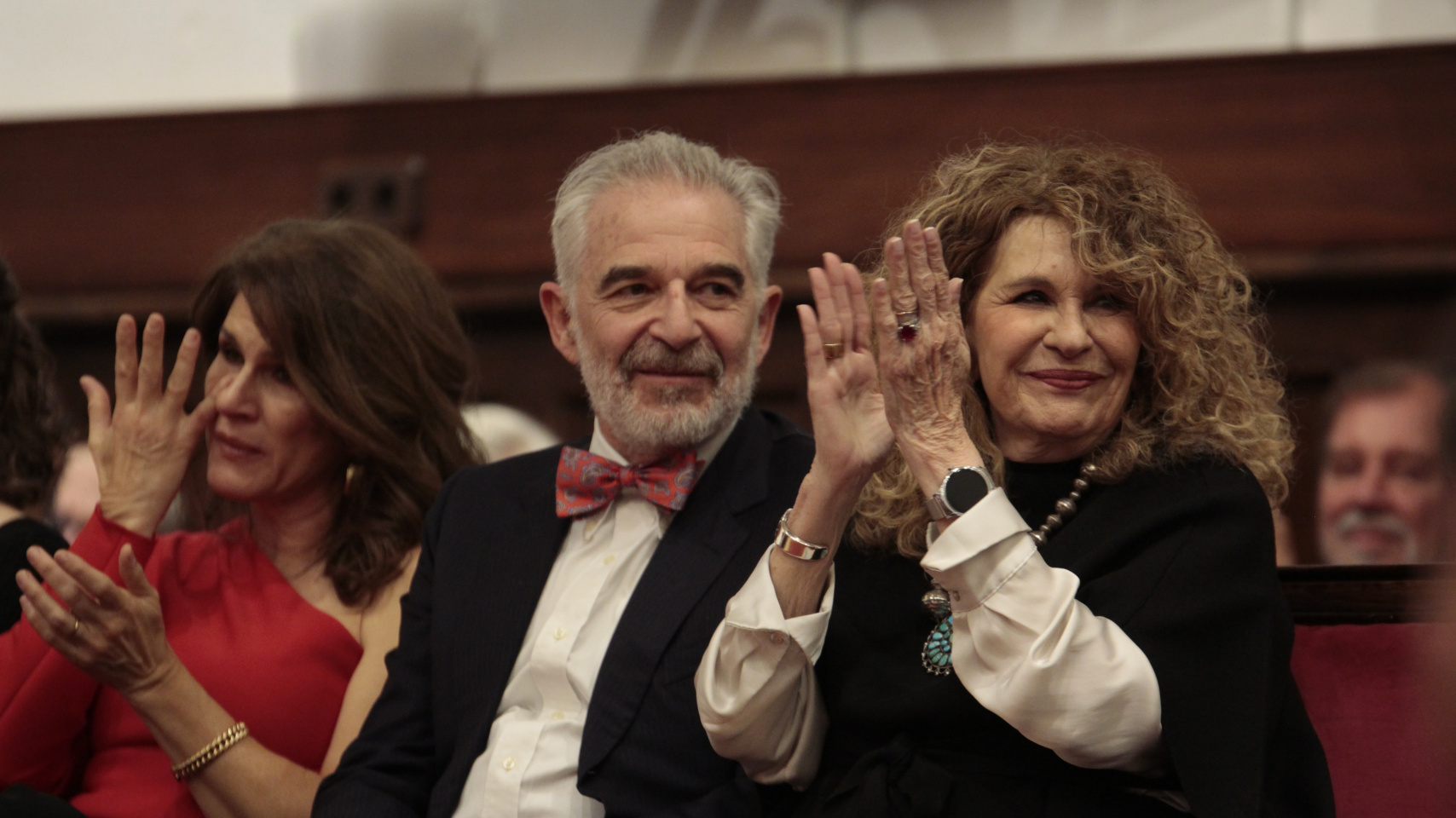 Gioconda Belli en el Paraninfo de las Escuelas Mayores