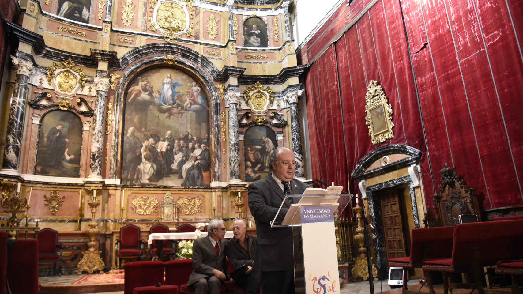 La presentación tuvo lugar en la Capilla de San Jerónimo