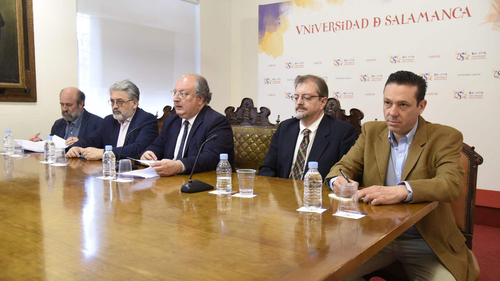 Antonio Notario, Andrés Ordoñez, Enrique Cabero, Antolín Sanchez Cuervo y Diego Celorio en la rueda de prensa