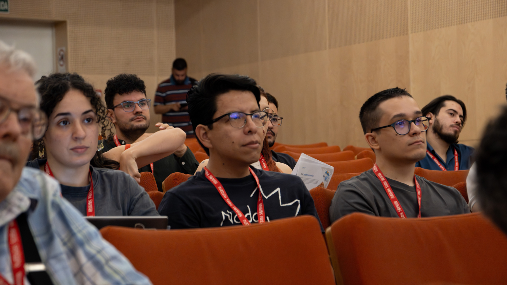 Estudiantes en la inauguración del  Curso de Biofísica Avanzada y Biología Estructural