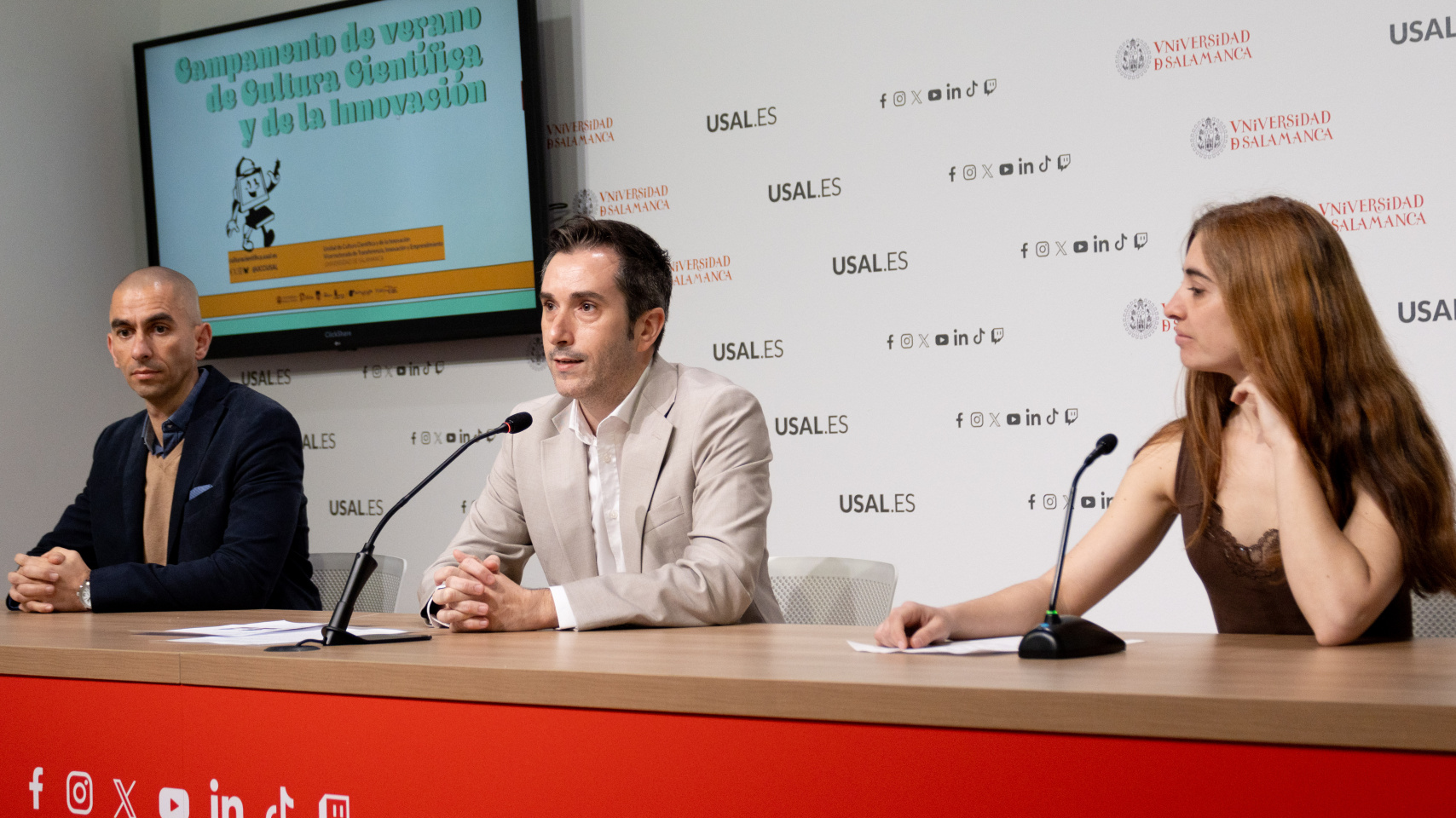 Presentación del Campamento de Verano de Cultura Científica y de la Innovación.