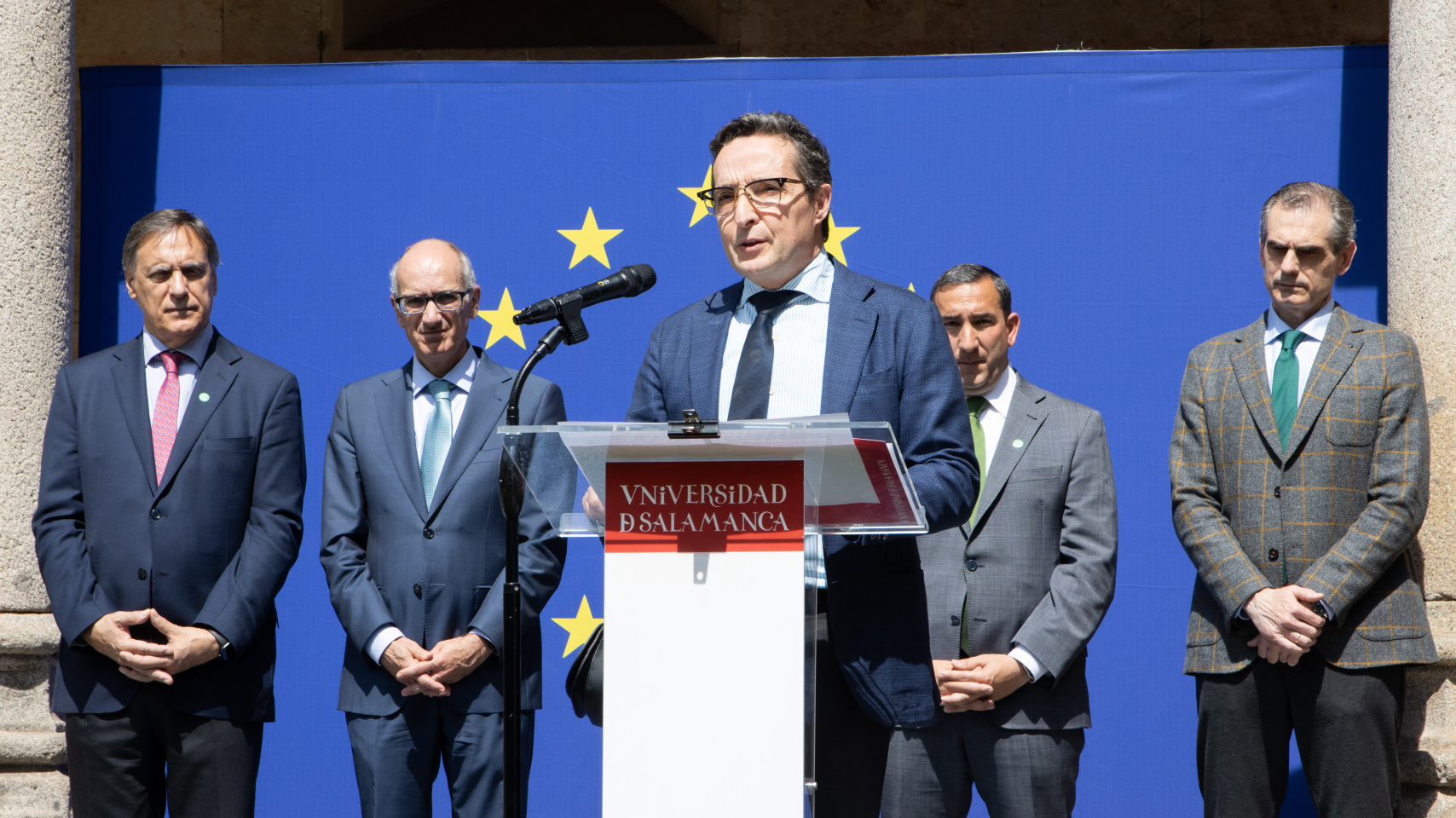 Intervención del rector Juan Manuel Corchado en el acto de izado de bandera con motivo del Día de Europa