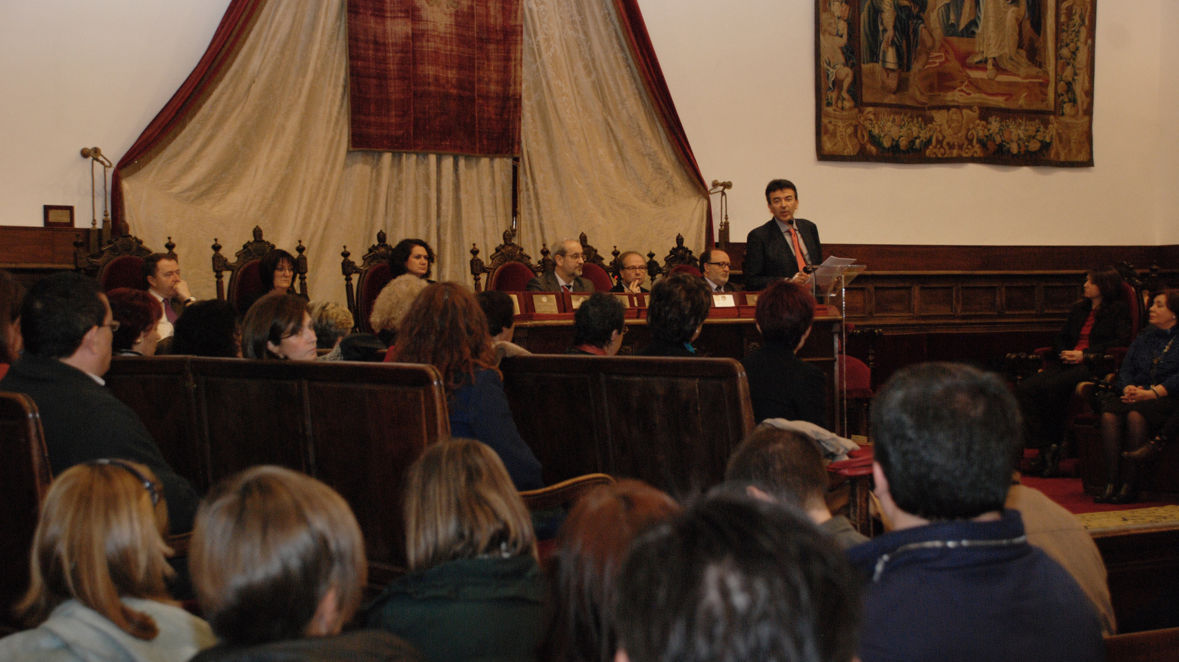 Un momento de la intervención del gerente, Luis J. Mediero