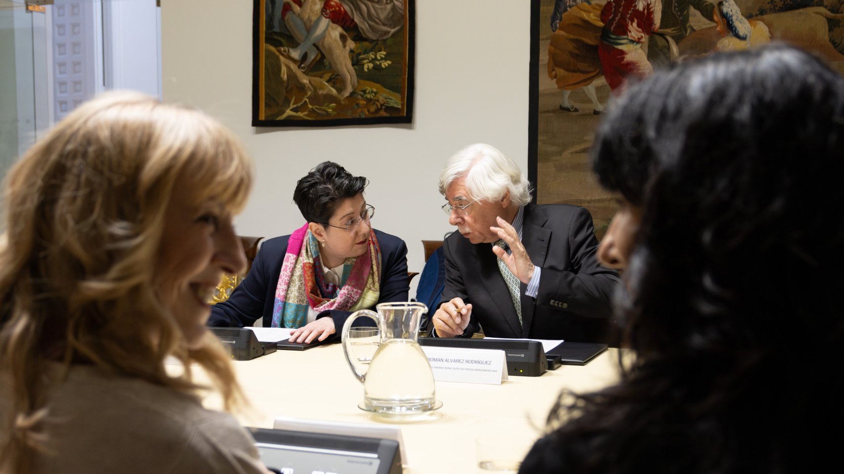 Reunión del jurado de la edición XXXIV del Premio Reina Sofía en Palacio Real de Madrid