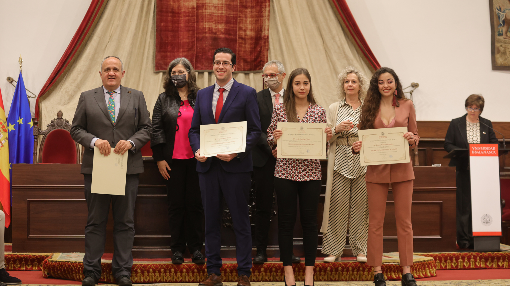 Alumnos que recibieron el premio extraordinario de grado del curso 2020-2021