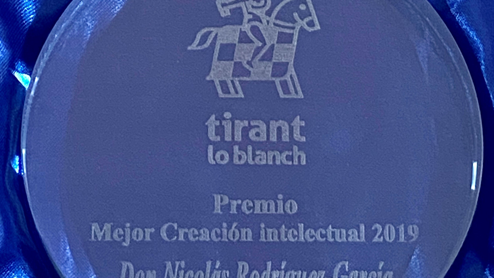 El catedrático de Derecho Procesal de la USAL Nicolás Rodríguez-García, recibe el ‘Premio Mejor Creación Intelectual 2019’ del Grupo Editorial Tirant lo Blanch