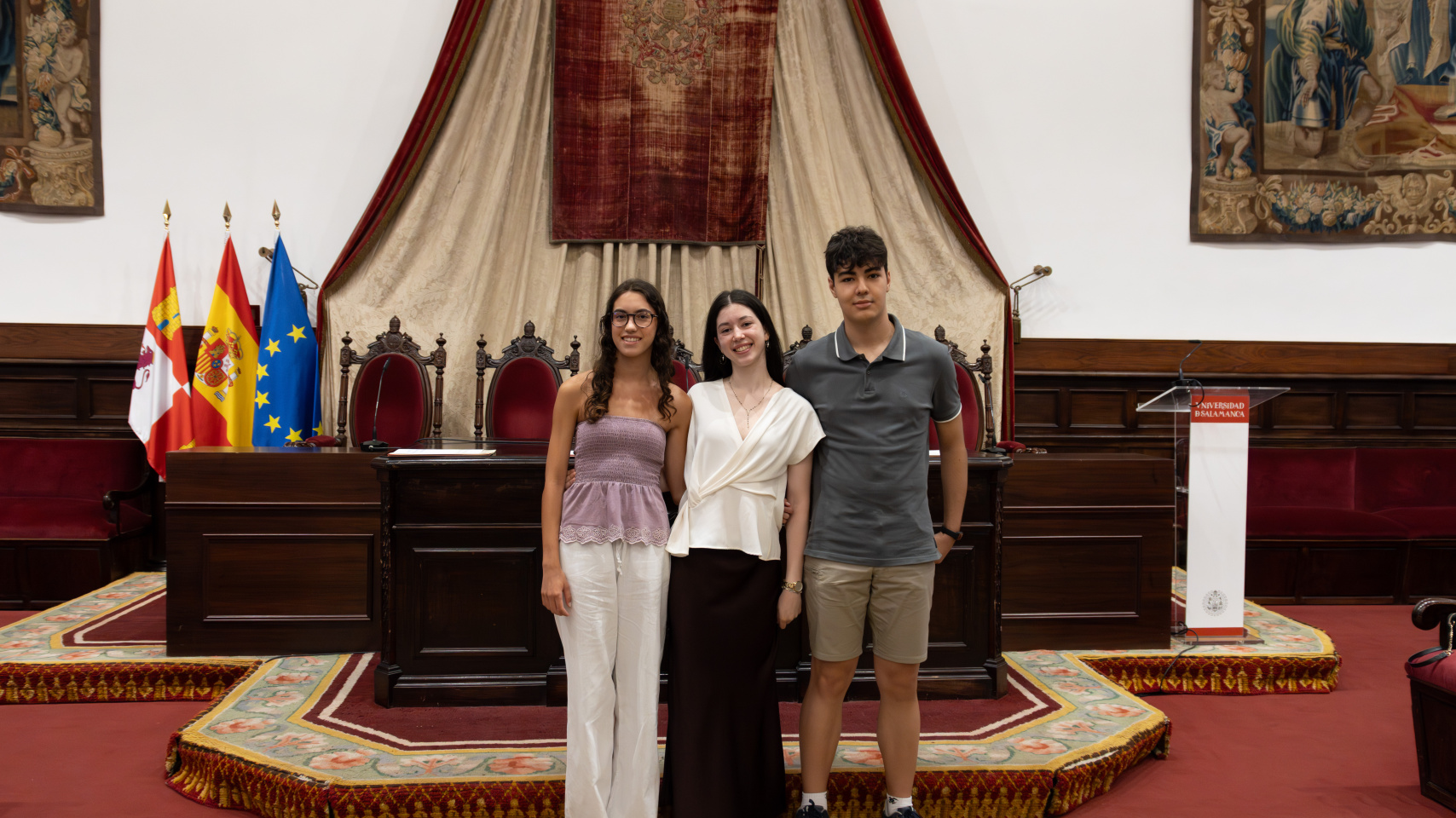 Estudiantes premiados con las mejores notas de las provincias de Salamanca, Zamora y Ávila