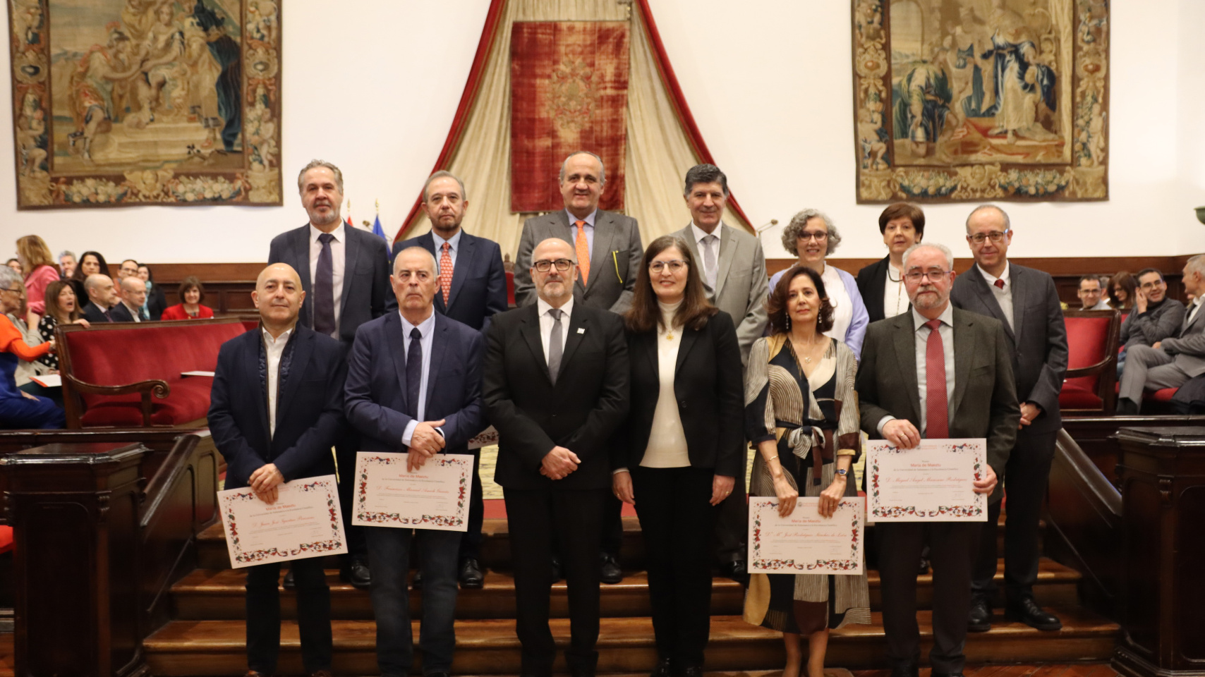 Entregados los premios a la excelencia científica y docente a 32 profesores del Estudio
