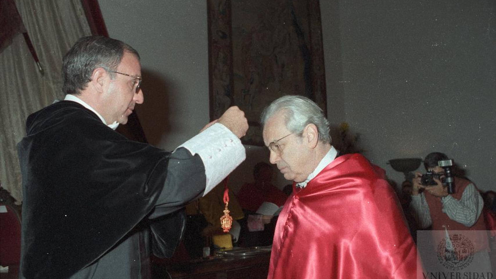 El rector lamenta la muerte del abogado y diplomático peruano Javier Pérez de Cuéllar, doctor honoris causa por la Universidad de Salamanca