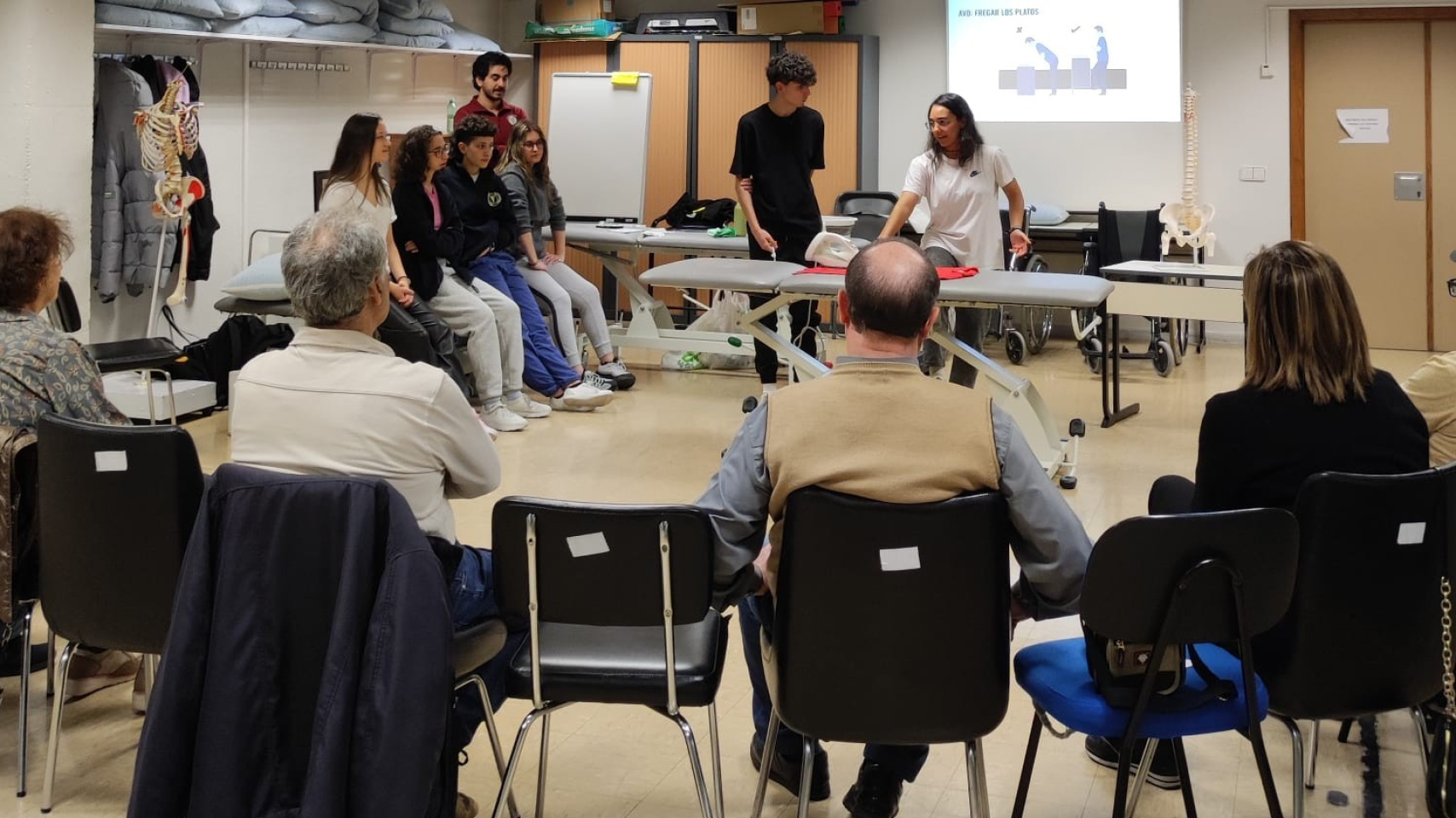 La USAL promueve el bienestar físico, emocional y social de los cuidadores de personas con discapacidad crónica