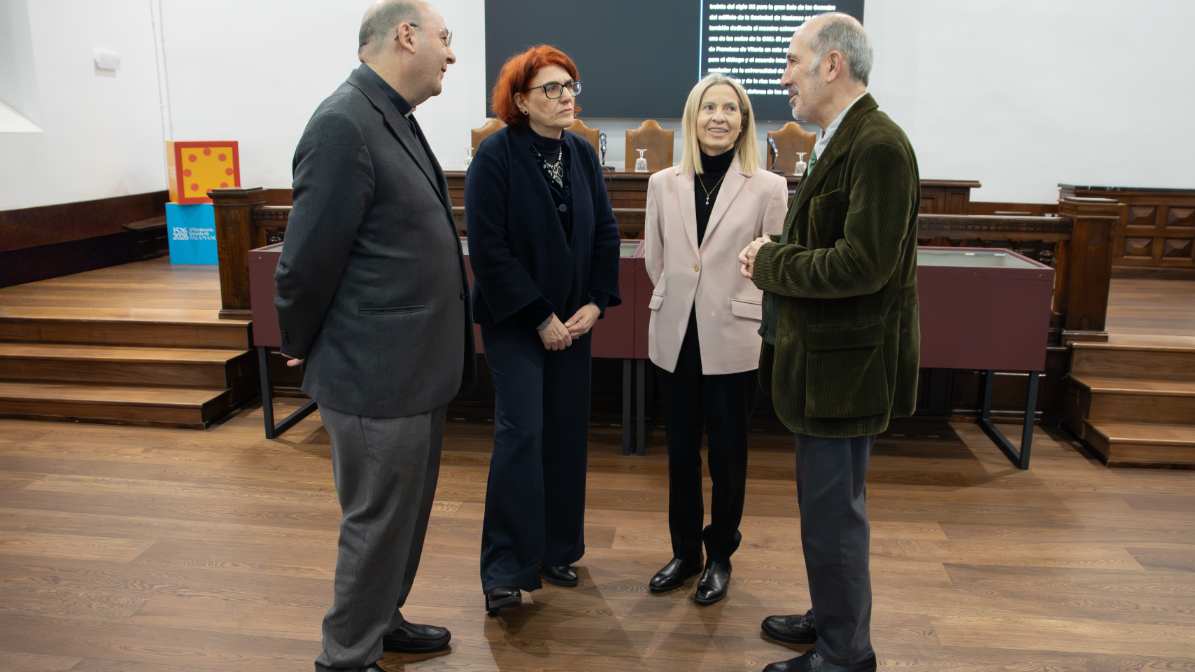 Ponentes de la mesa redonda