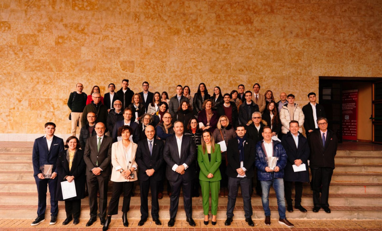 La Facultad de Economía y Empresa celebra la gala de entrega de premios del curso 2021-22