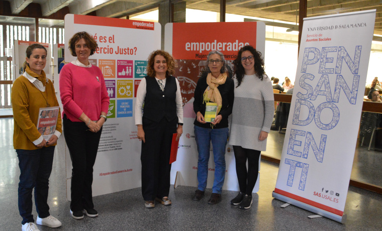 Inauguración exposición "Empoderadas. Mujeres del Comercio Justo"