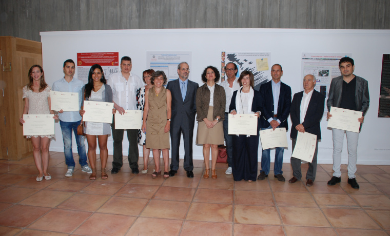 Foto de familia con los premiados en esta primera edición
