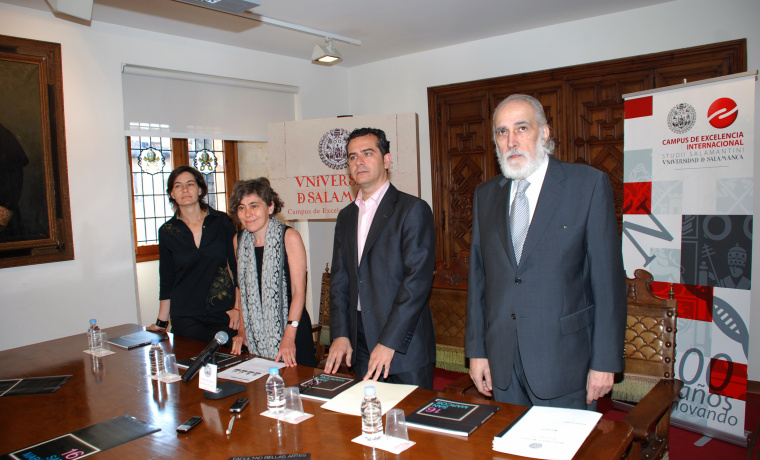María Jesús Díez, coordinadora del DA2; Cristina Pita Yáñez, vicerrectora de Estudiantes e Inserción Profesional; Manuel Tostado, diputado de Cultura de la Diputación de Salamanca y Marcelo Llorente Malagón, vicedecano de Extensión de la Facultad de Bellas Artes.

María Jesús Díez, Cristina Pita Yáñez, Manuel Tostado y Marcelo Llorente Malagón