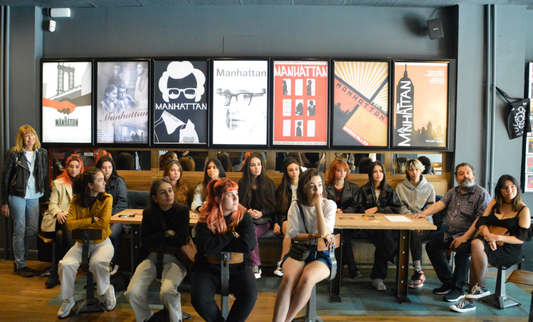 Exposición de carteles cines Van Dyck