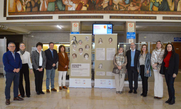 Exposición "Mujeres doctoras honoris causa en la USAL"