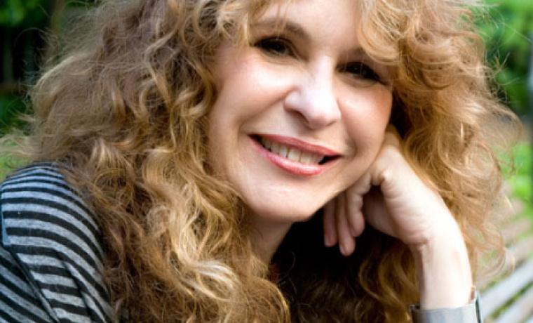 La Universidad de Salamanca y Patrimonio Nacional presentan la antología poética de Gioconda Belli, XXXII Premio Reina Sofía de Poesía Iberoamericana, titulada “Parir el alba”