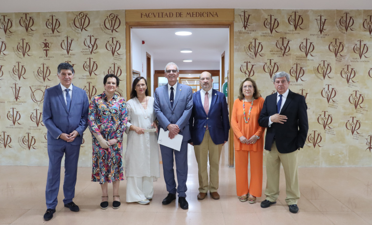 La Facultad de Medicina homenajea a cuatro de sus docentes