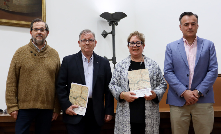Presentación del libro: Santiago Santos Mendo, Luis Alfonso Hortelano Mínguez, Matilde Olarte Martínez y César Andrés Martín Pescador