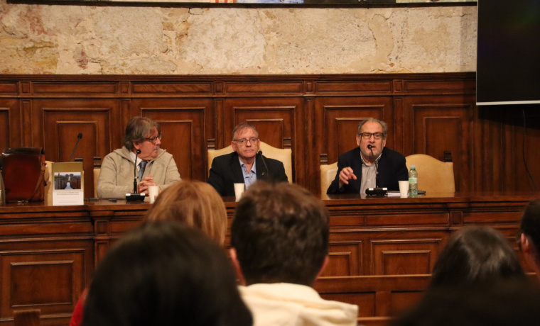  Miguel Ángel García Figuerola, Luis Alfonso Hortelano Mínguez y  Juan Ignacio Plaza Gutiérrez en la presentación del libro