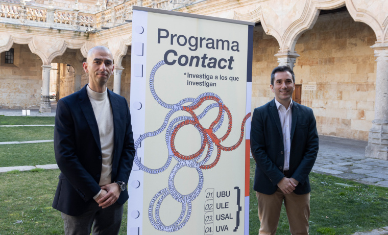 Raúl Rivas y Federico Bueno de Mata en la presentación del programa "Contact: Investiga a los que investigan"