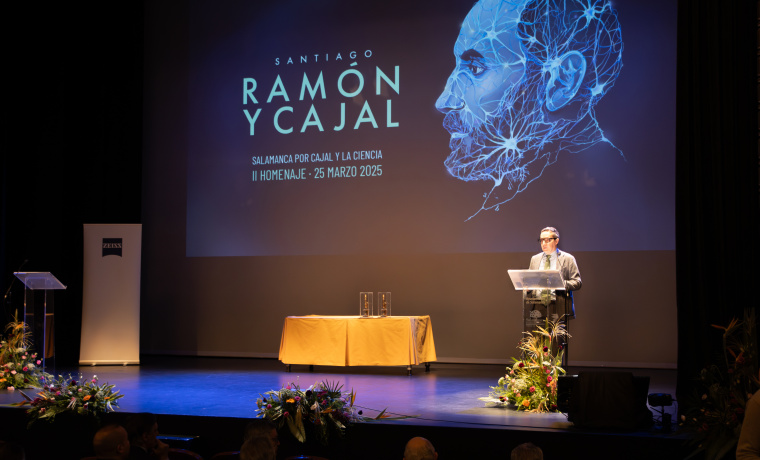 El rector Juan Manuel Corchado durante su intervención en las II jornadas Salamanca: por Cajal y la Ciencia 