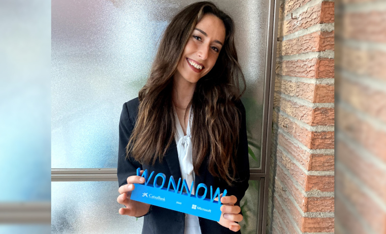 La estudiante de la Universidad de Salamanca Nuria Mateos, reconocida como uno de los 10 mejores expedientes académicos de mujeres en carreras STEM 