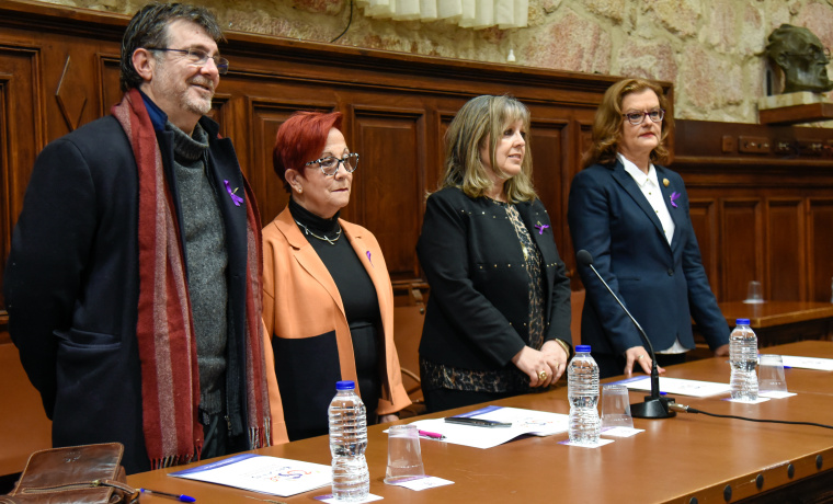  Francisco Javier de Santiago, Ascensión Iglesias, Inmaculada Sánchez Barrios y Ángela Figuerelo