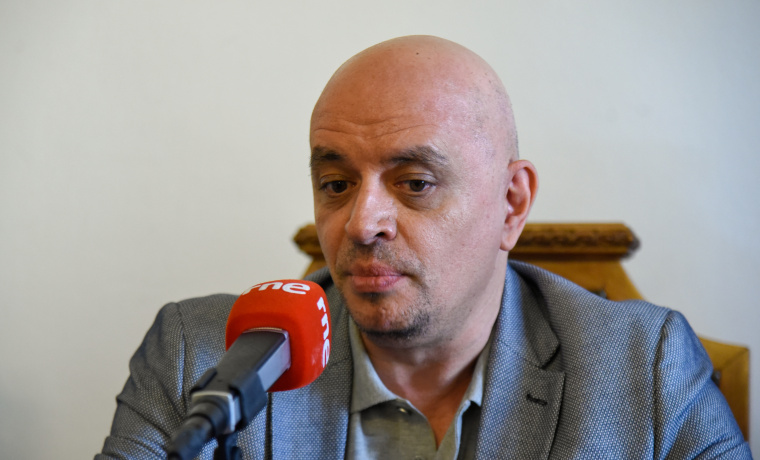 El poeta y profesor Juan Antonio González Iglesias