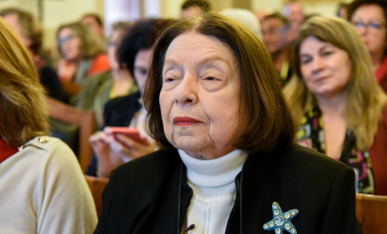 La escritora homenajeada, durante el acto inaugural del Congreso