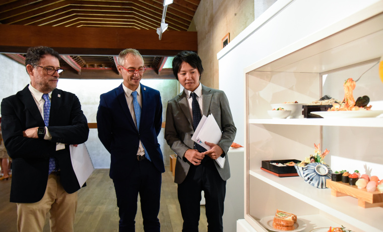 José Abel Flores, Ricardo Rivero y Kei Matsishima