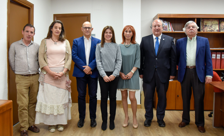 José Ramón García Vicente, Pilar Martín Aresti, Fernando Carbajo Cascón, Ana Belén Ríos Hilario, Enrique Cabero Morán y Román Álvarez