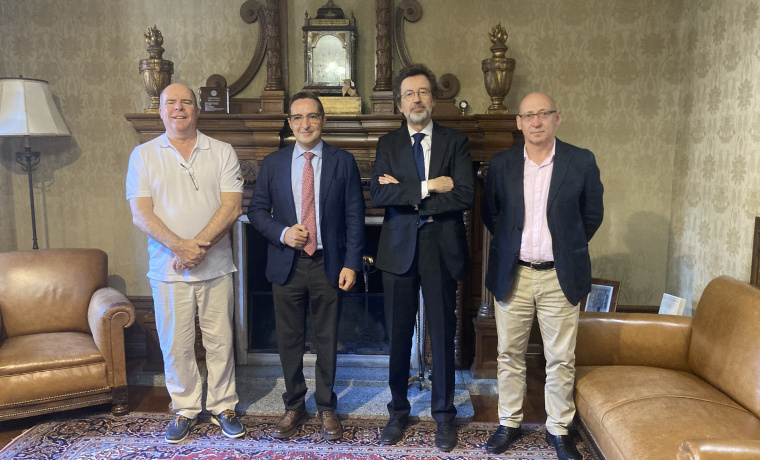 La Universidad de Salamanca y la empresa Saloro acuerdan impulsar la colaboración iniciada hace más de una década 