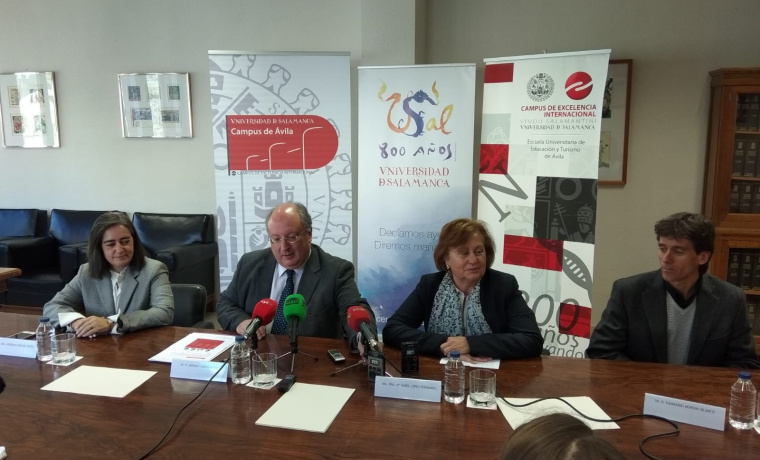 La Universidad de Salamanca celebra los 175 años de los estudios de Educación y los 30 de Turismo en la Escuela Universitaria de Ávila