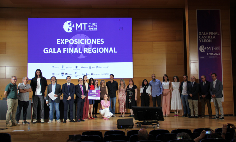 Entrega de los premios de la última edición de 3 Minutos Tesis en 2025