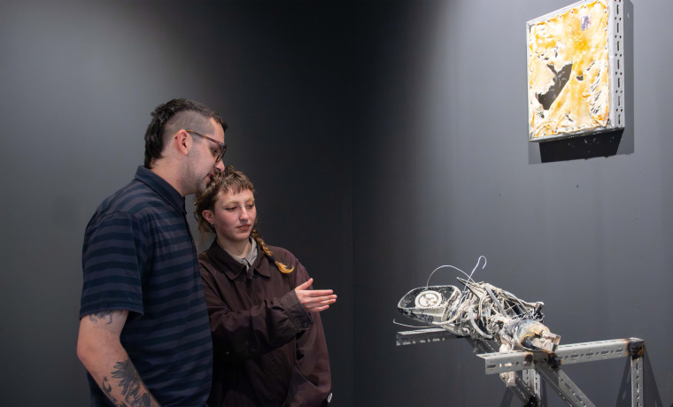 Los dos artistas muestran su exposición “Nekrosoma” en Salaséis 